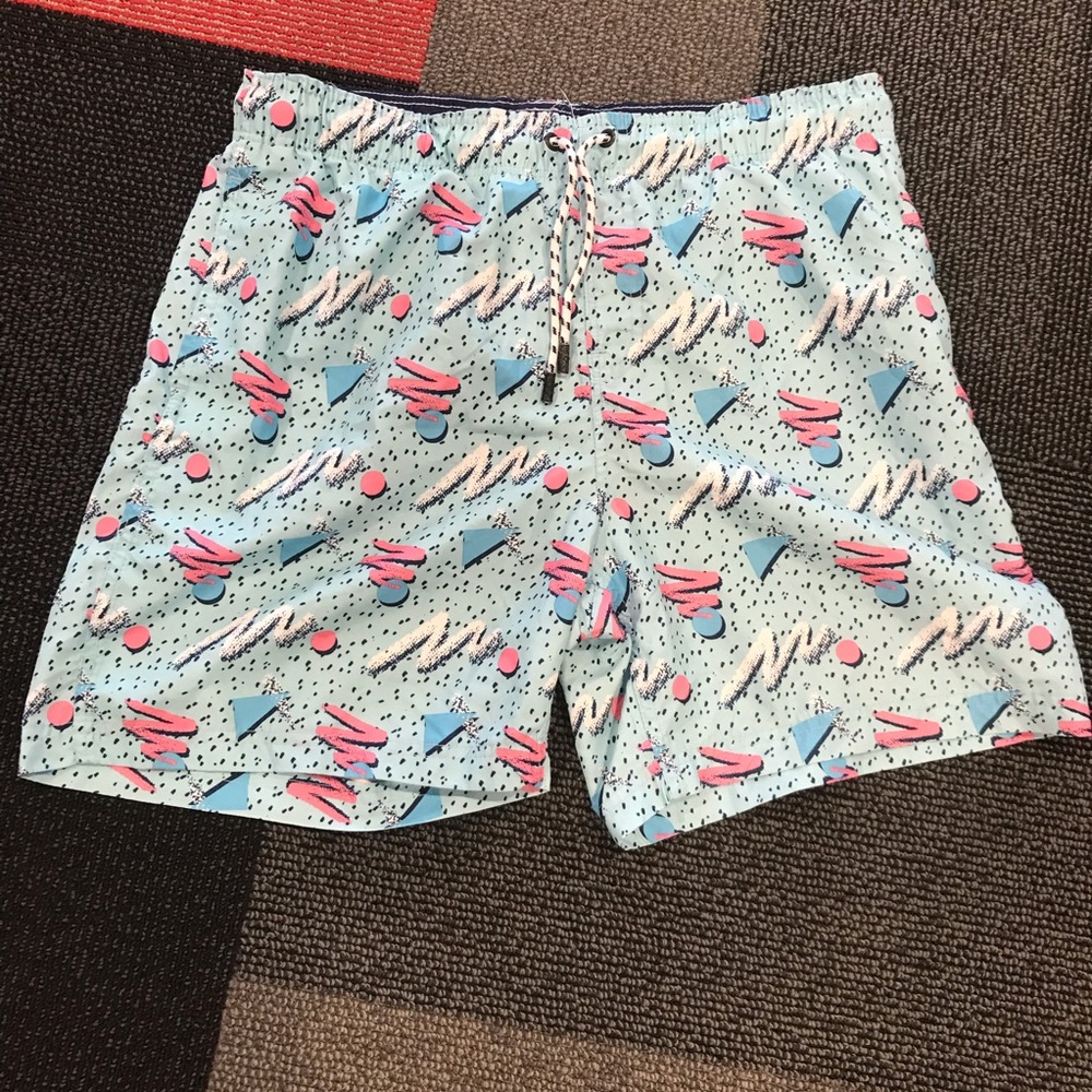 90s Shorts - Picture 3 of 4